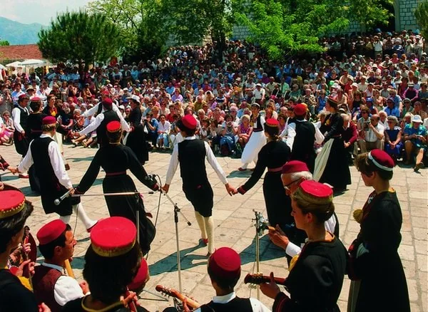 Cavtat and Čilipi folklore